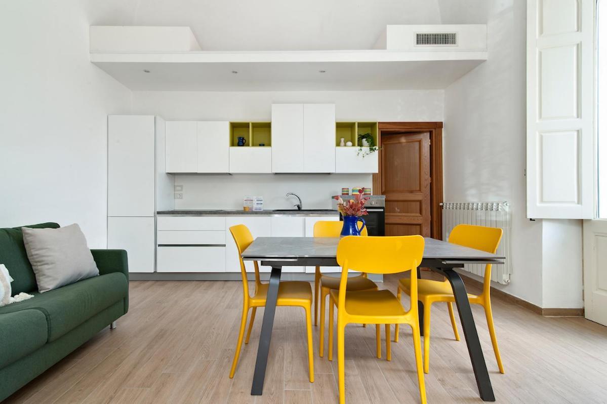 Residence De Franchis - Smart Apartments Lecce Eksteriør bilde