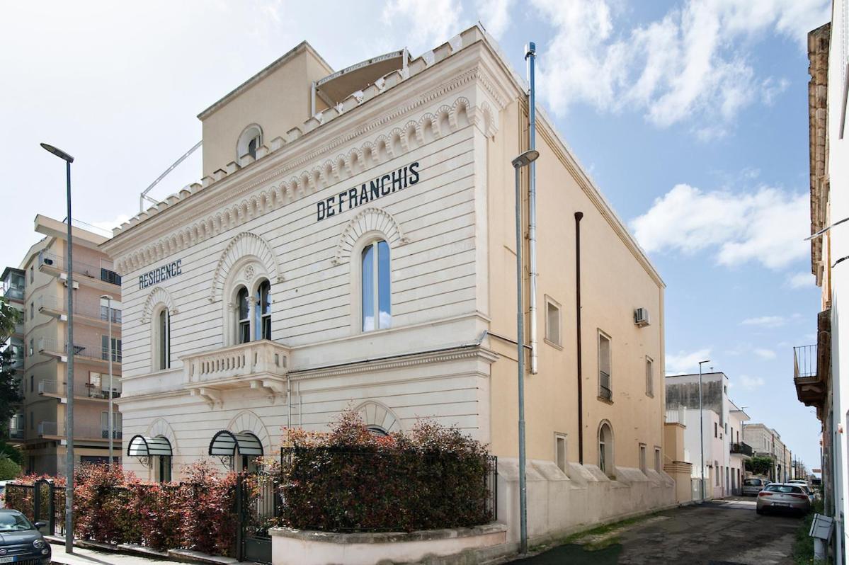 Residence De Franchis - Smart Apartments Lecce Eksteriør bilde