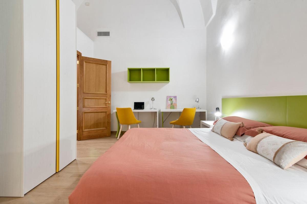 Residence De Franchis - Smart Apartments Lecce Eksteriør bilde