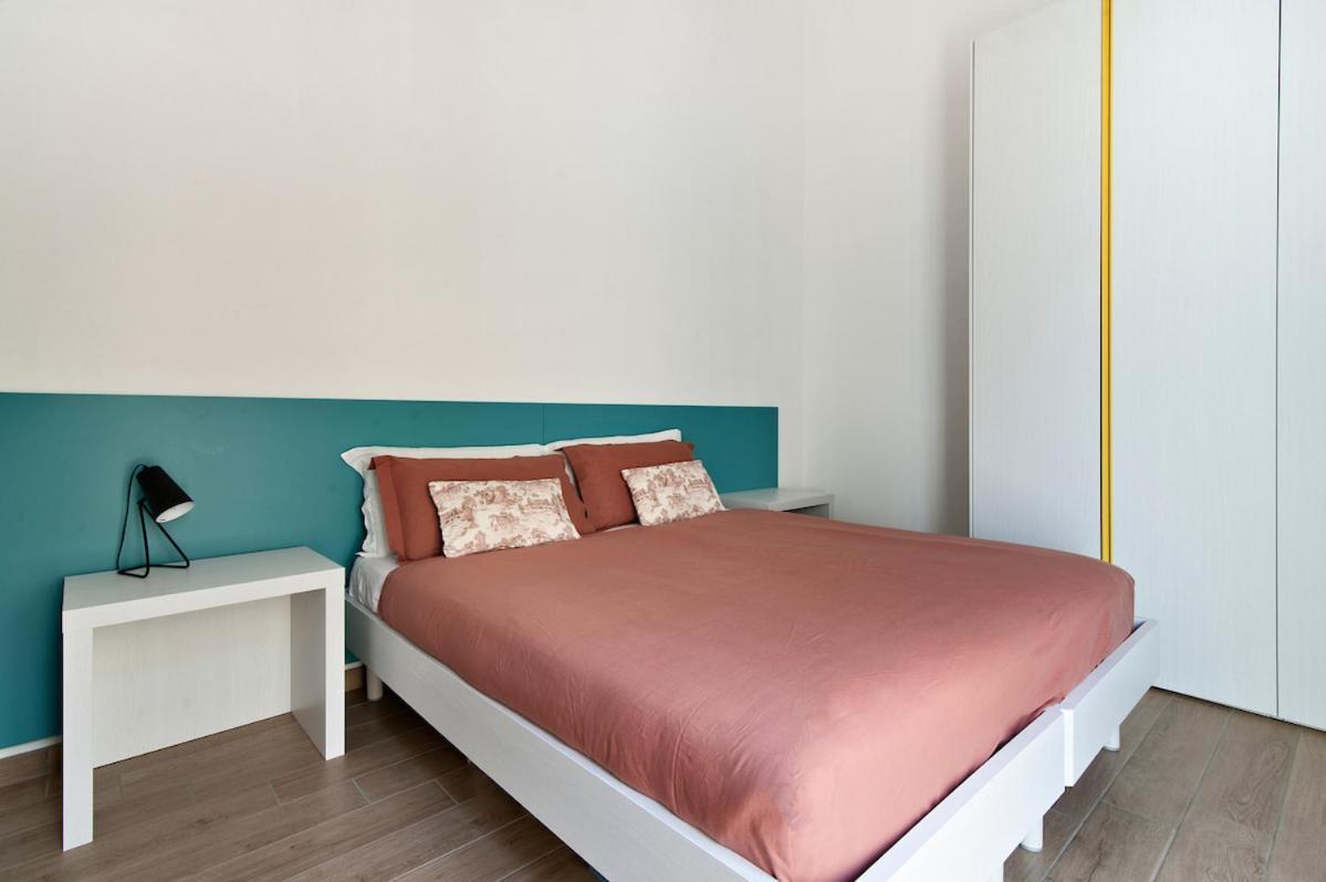 Residence De Franchis - Smart Apartments Lecce Eksteriør bilde
