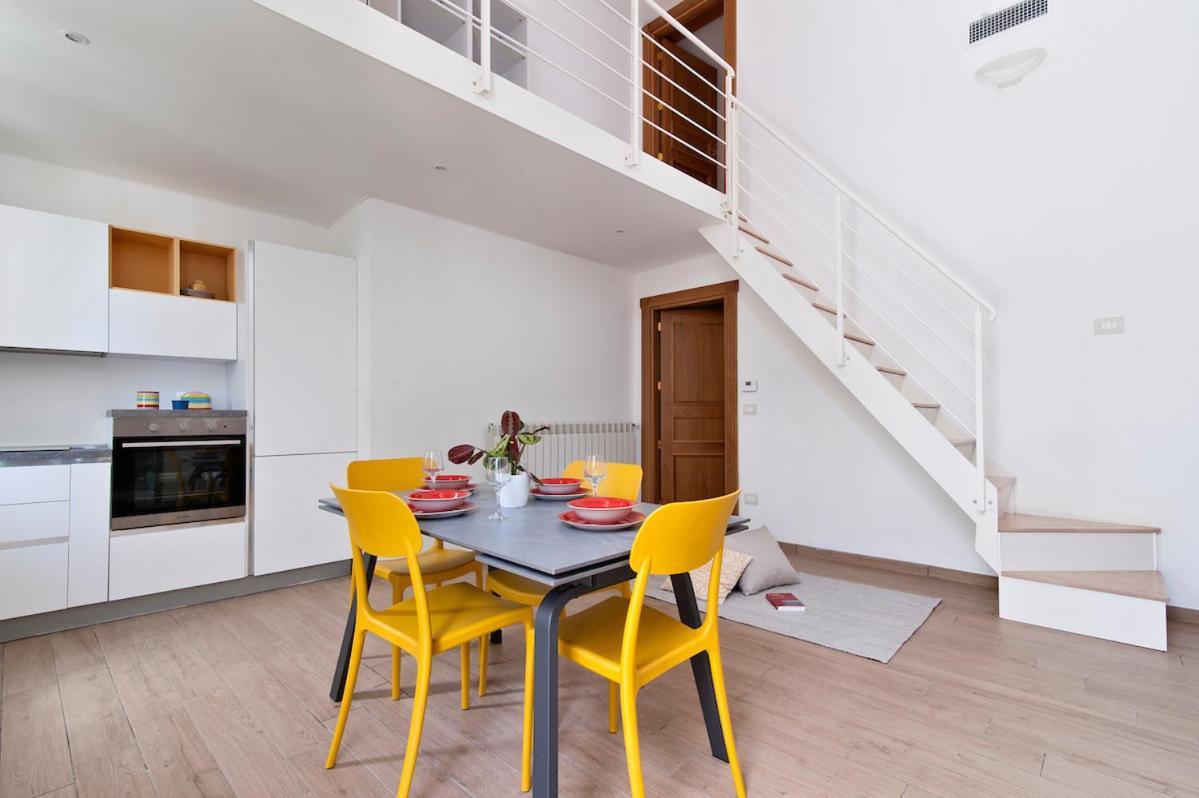 Residence De Franchis - Smart Apartments Lecce Eksteriør bilde